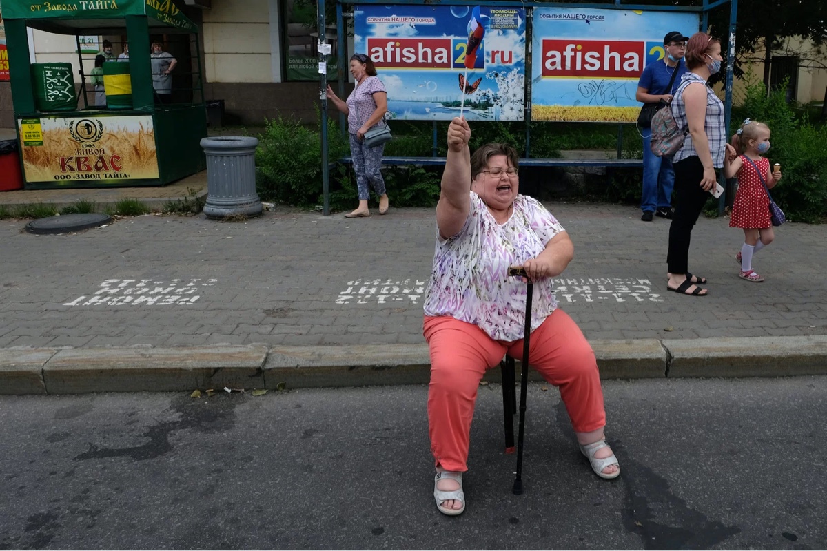 Егоровна на акции в поддержку Фургала