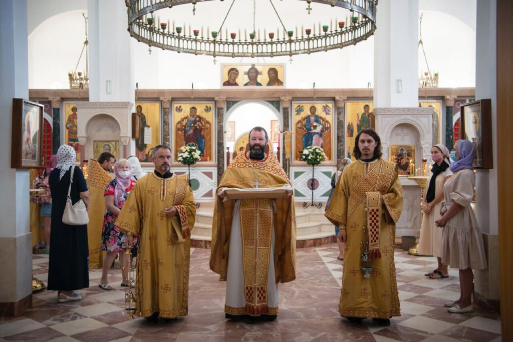 Андрей Кордочкин, настоятель храма РПЦ в Мадриде, церковь