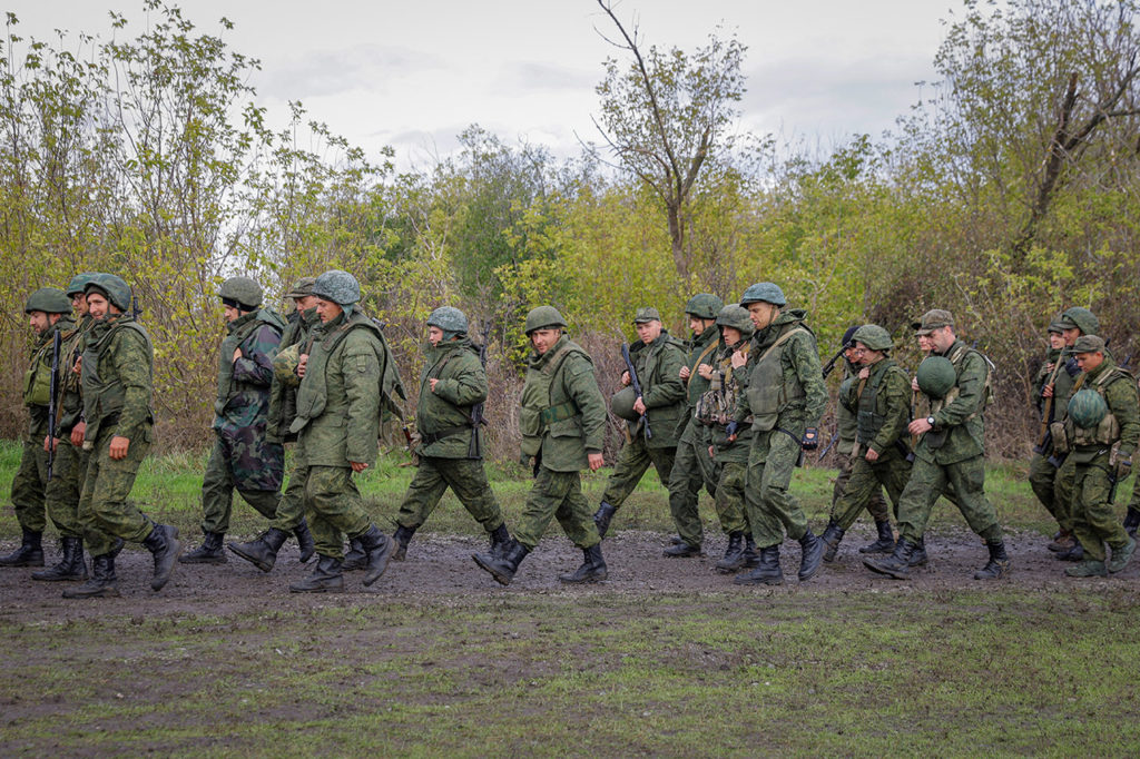 Тренировка российских мобилизованных в оккупированной части Донецкой области.